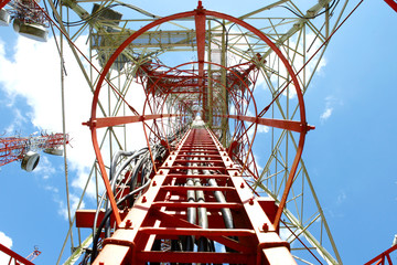 Telecommunication tower