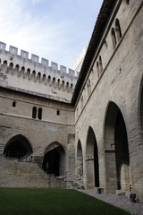 Fototapeta na wymiar Palais des Papes à Avignon, Vaucluse