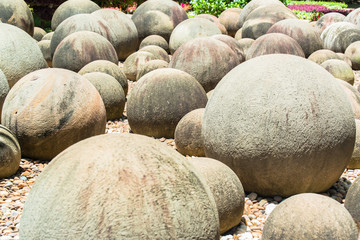 Round stones garden