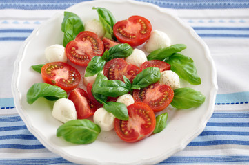 Caprese, Tomaten Mozzarella Salat