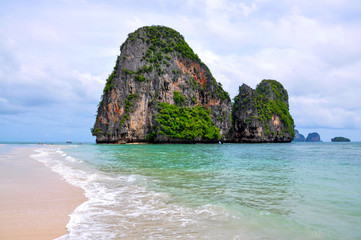 Fototapeta na wymiar Tropical beach of Andaman Sea, Thailand