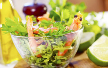 salad with shrimps