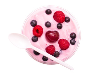 Yogurt with raspberries and blueberries