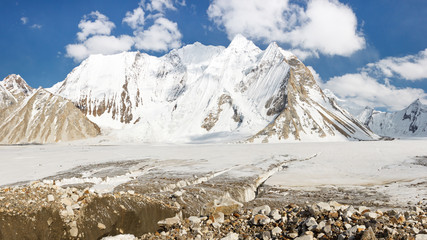 Vigne Glacier, Karakorum, Pakistan