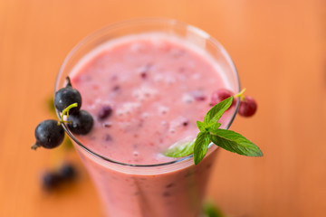 summer smoothies black currant in the cup