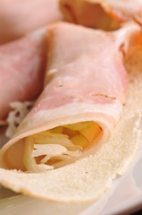 involtino di prosciutto