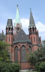 Fototapeta na wymiar Apostel-Paulus-Kirche in Berlin-Schöneberg