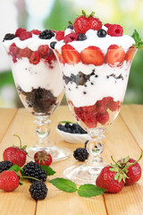Natural yogurt with fresh berries