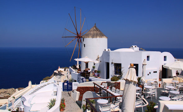 Santorin, &icirc;le grecque des Cyclades en Gr&egrave;ce