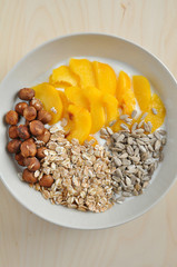 Aprikosen Müsli