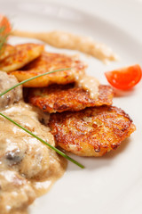 potato pancakes with meat