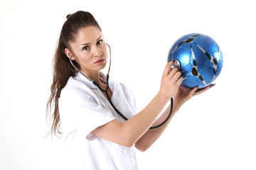 Ärztin mit Ball
