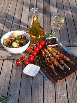 Grilled meat meat with vegetables