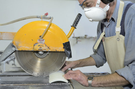 Tischs&auml;ge im Einsatz