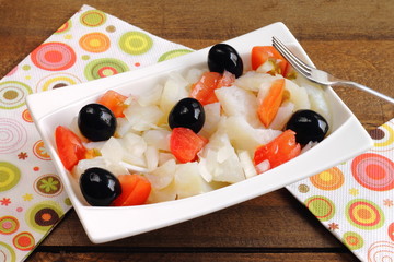 Esqueixada, ensalada de bacalao. Cod salad