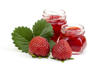 Strawberry jam with fresh strawberries