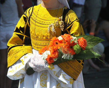 costume traditionnel breton,bigoudenne,finist&egrave;re,bretagne