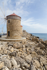 Fototapeta na wymiar port Starego Miasta w Rodos w Grecji