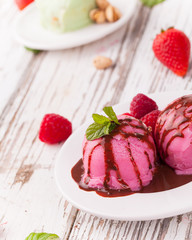 Strawberry ice cream