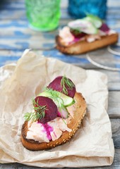 bruschetta with salmon