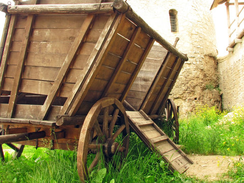 The old cart (telega) in the courtyard of the fortress