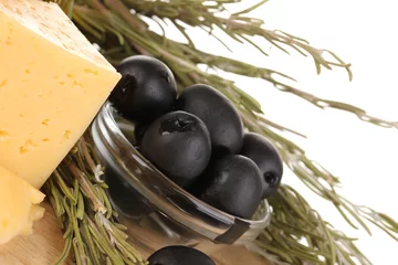 Foto op Plexiglas Black olives in white bowl with rosemary,olive oil and cheese © Africa Studio
