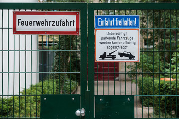Feuerwehrzufahrt
