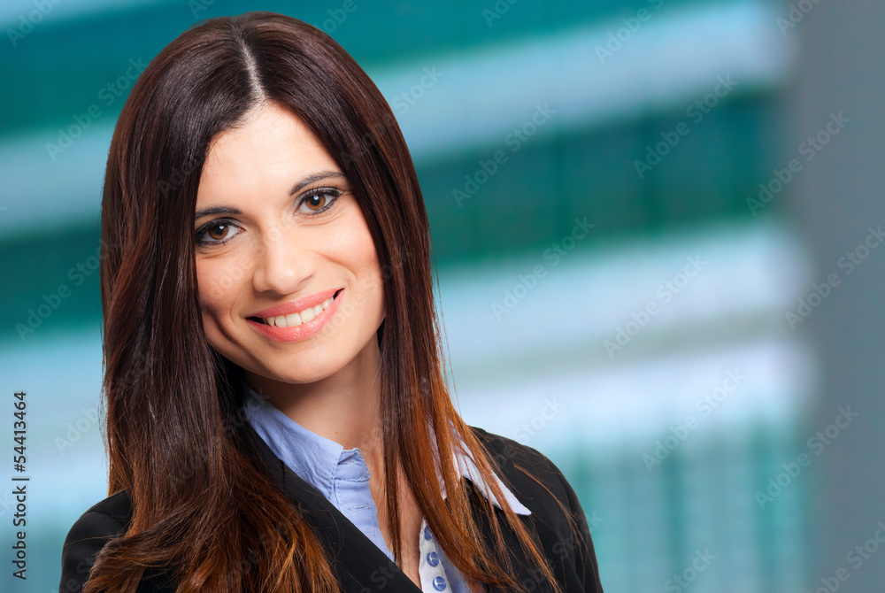 Wall mural Smiling businesswoman