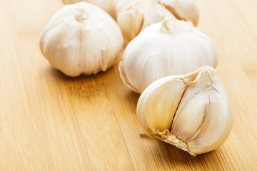 Garlic on table