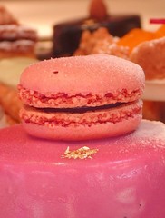 Grand macaron à la framboise