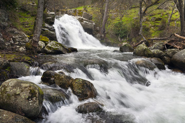 Cascada en el rio Iruelas
