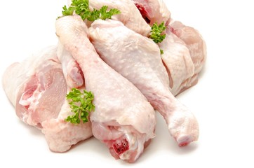 Carne de pollo cruda