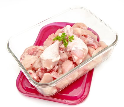 Carne de pollo cruda