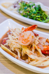Green papaya salad