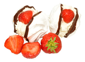 Strawberry Cream Meringues