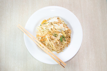 Stir fried instant noodle
