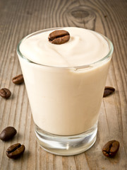 Fototapeta premium yogurt al gusto di caffè