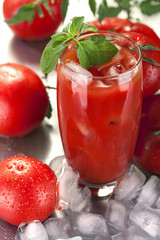 Tomato juice with basil, on ice
