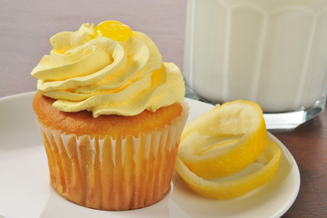 cupcake and milk