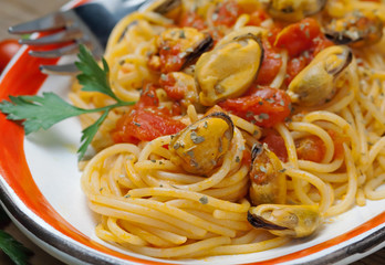 Pasta e cozze - Pasta and mussels