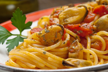 Pasta e cozze - Pasta and mussels