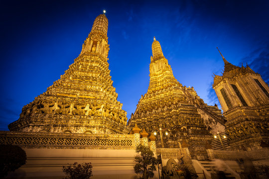The ancient pagoda over 200 years at Aroonratchawararam temple