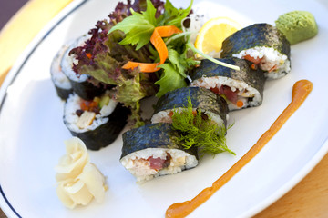 Maki, japonais, riz, algue, poisson, cru, salade, asie