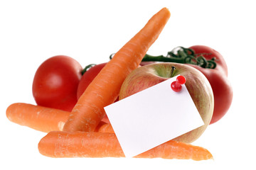 Obst und Gemüse mit leerem Zettel