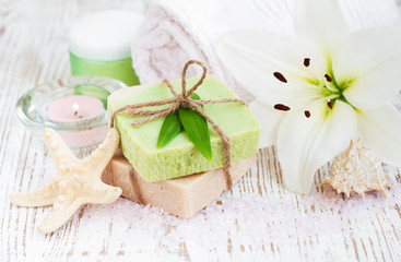 Spa set with lily