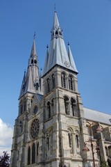 Fototapeta na wymiar Kościół w Chalons en Champagne