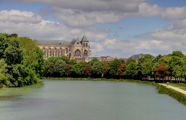 eglise à chalons en champagne