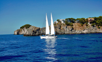 A sailing boat near the Gallos archipelago