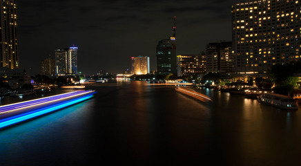 Fototapeta na wymiar Night scene of Chao Phraya River, main river of Bangkok