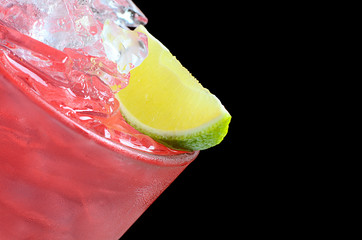 Freshening cocktail with ice and lime